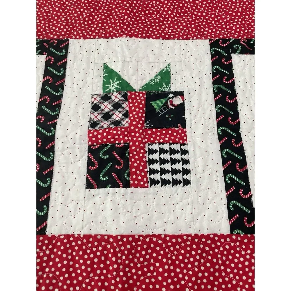 Handmade Quilted Christmas Table Runner Patchwork Ornaments Presents Farmhouse